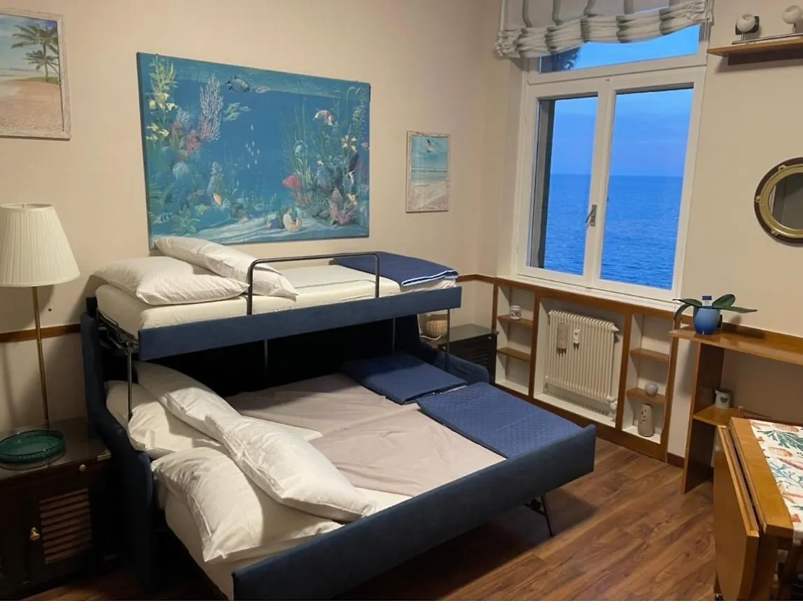 Apartment La Casa Di Samantha A Villa Regina A Picco Sul Mare Con Piscina Pieve Ligure